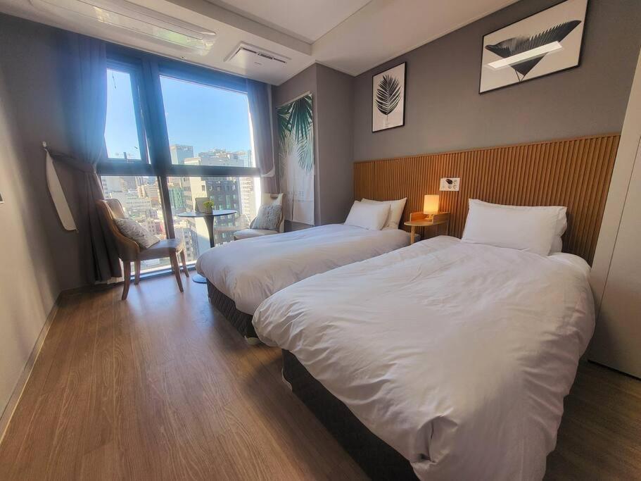 Stayc Hotel Myeongdong Seoul Bagian luar foto
